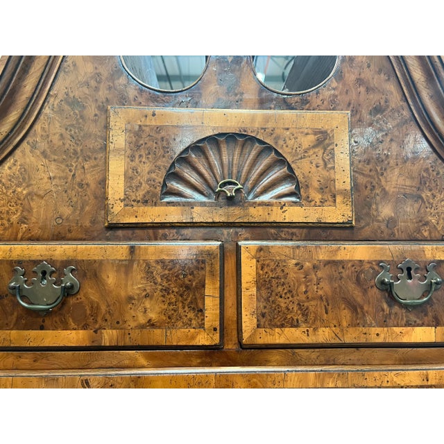 Early 19th Century Antique Chippendale Style Bonnet Top Walnut Highboy For Sale - Image 5 of 12