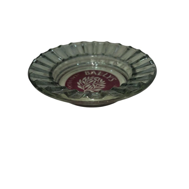 Bally’s Hotel and casino Resort Las Vegas Reno Atlantic City Glass ashtray. The resort emblem center in excellent...