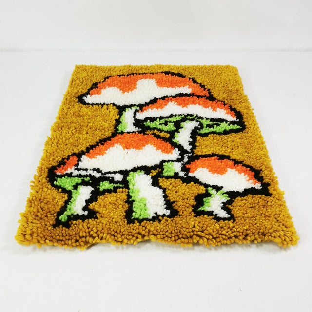 This wall hanging originated in Great Britain in the 1970s. It is characterized by intense colors. It is beautifully...