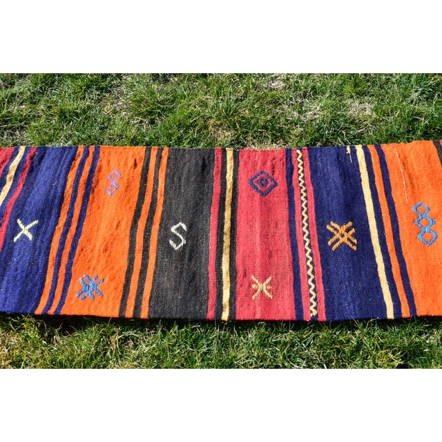 Textile 1970s Rustic Black Forest Style Home Decor Turkish Kilim Rug For Sale - Image 7 of 11