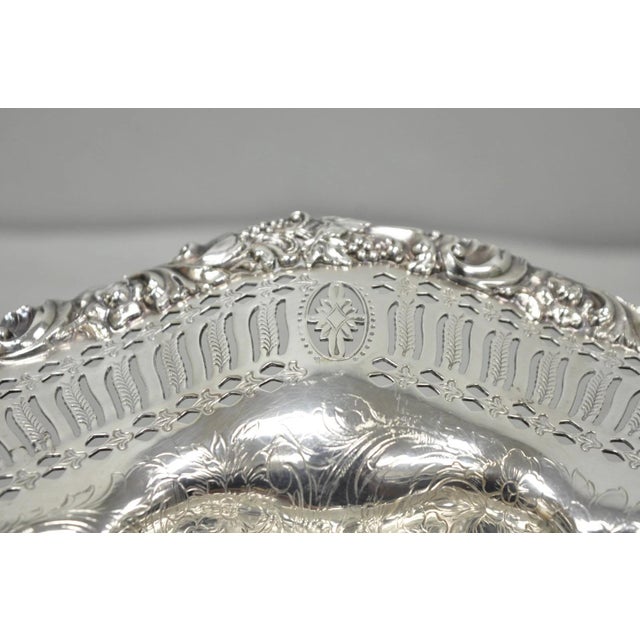 Early 20th Century Webster Wilcox 3236c International Silver Plated Scalloped Centerpiece Bowl For Sale - Image 9 of 18
