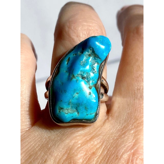 Sky Blue Dramatic Freeform Arizona Blue Turquoise Statement Ring, Vintage Estate Southwestern Sterling Silver, Size 5.75 For Sale - Image 8 of 9