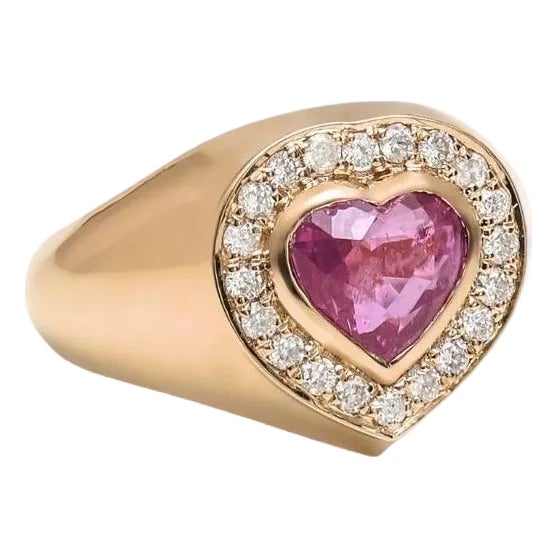 Natural 2.01 cts pink sapphire & 0.28 cts diamond ring in 18k gold For Sale