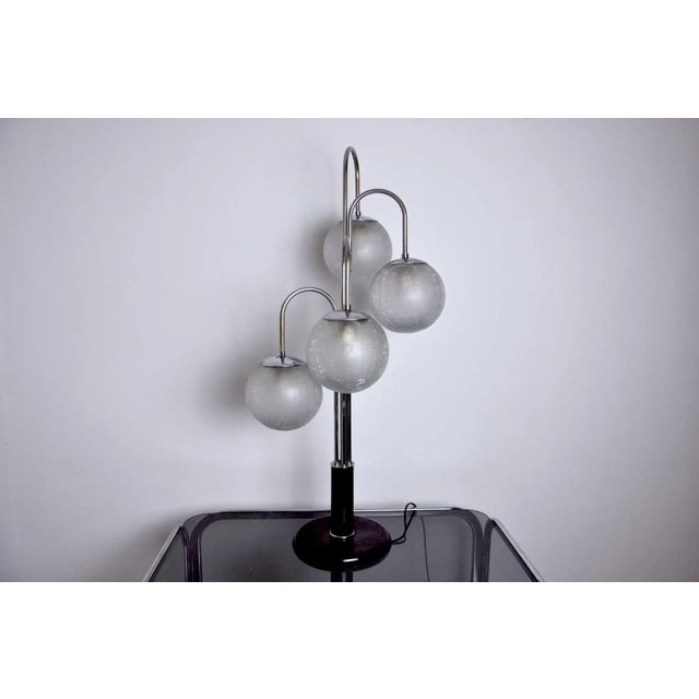 1970s Art Deco Style Chromed Spiral Table Lamp with 4 Globes, 1970s For Sale - Image 5 of 8