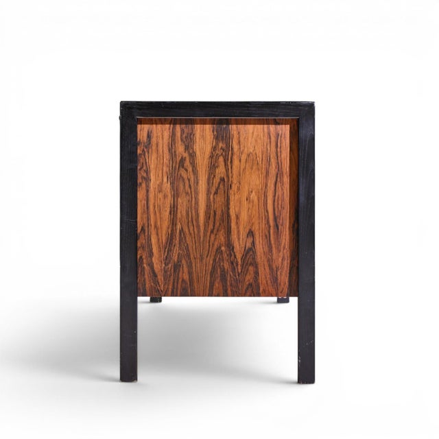 Herman Miller Herman Miller Mid Century Rosewood Credenza For Sale - Image 4 of 10
