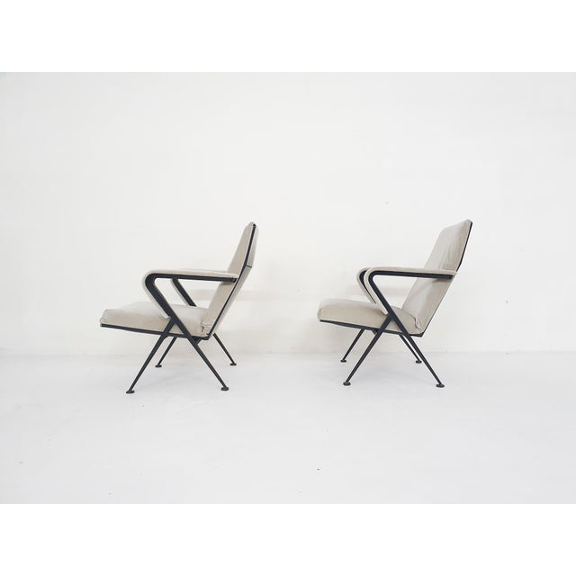 1960s Repose Armchairs by Kramer for Ahrend de Cirkel, 1964, Set of 2 For Sale - Image 5 of 14