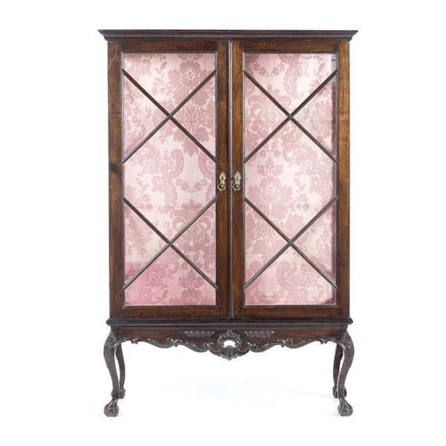 20th Century Display Case in Chestnut Wood For Sale - Image 6 of 6