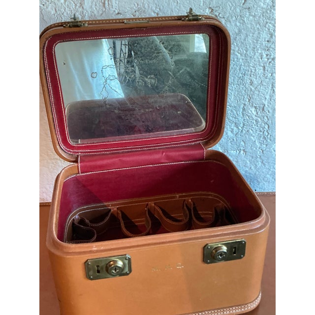 Vintage Boho Amelia Earhart Luggage Set For Sale In West Palm - Image 6 of 8