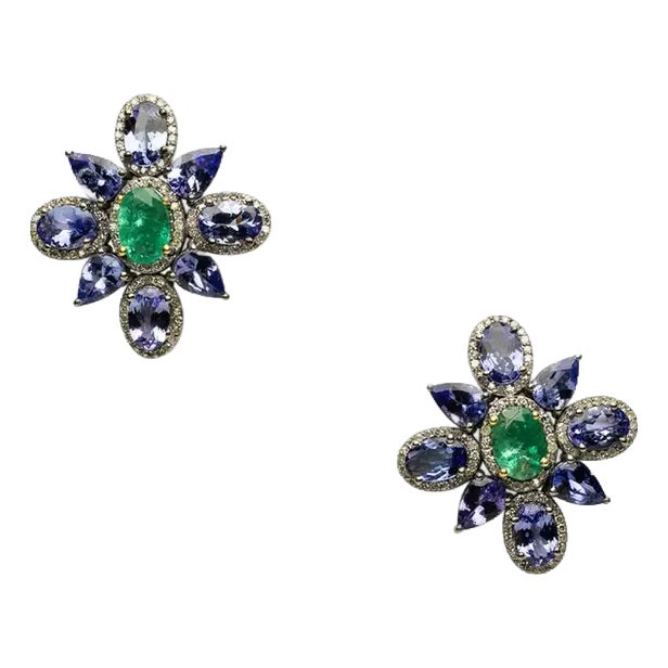 1990s Pair of Flower Motif Stud Earrings With Diamonds, Emeralds & Tanzanite Gemstones For Sale