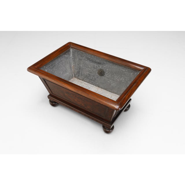 Antique Cellarette in Mahogany, 1830 For Sale - Image 4 of 6