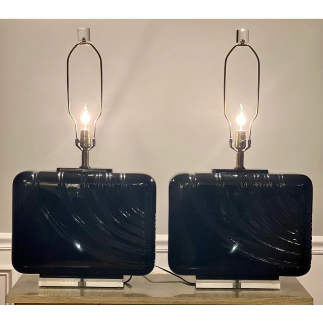 1980s Postmodern Large Black Ceramic and Lucite Table Lamps, Pair For Sale - Image 10 of 12