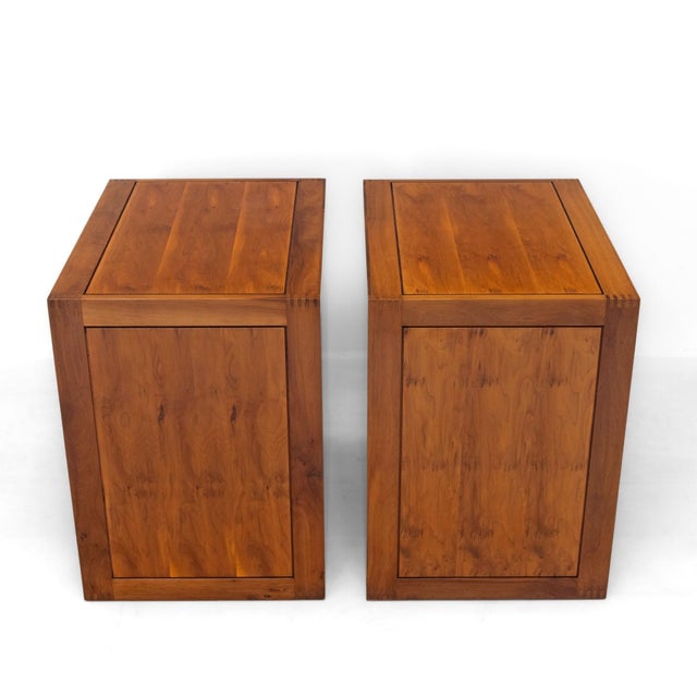 Vintage Nightstand in Yew from Gordon Russell, 1988, Set of 2 For Sale - Image 12 of 18
