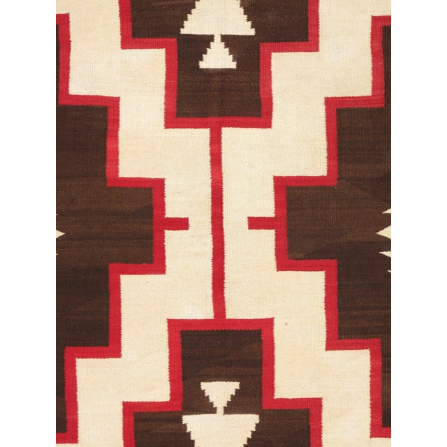 Native American A rare and striking Navajo Rug early 20th-century Navajo weaving, Crystal-style For Sale - Image 3 of 16