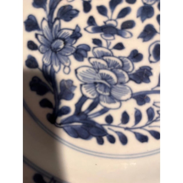 Mid 18th Century 18th C Chinese Export Blue White Porcelain Plate 9" Floral Medallion Qing Stand For Sale - Image 5 of 6