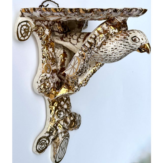 Gold Pair of English Ceramic Bird Wall Brackets 19th Century For Sale - Image 8 of 13