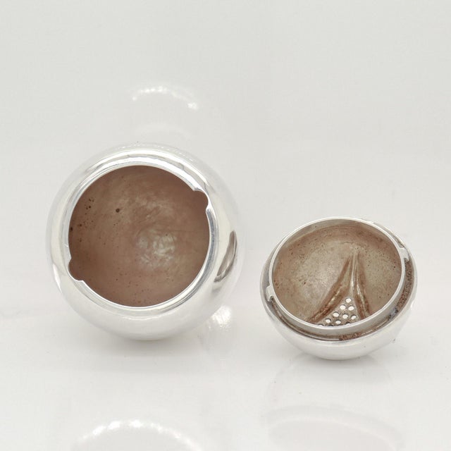 Signed Georg Jensen Sterling Silver Blossom Pepper Shaker & Salt Cellar Pair #2a For Sale - Image 14 of 18