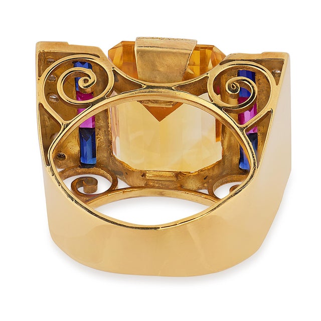 Mid 20th Century Retro Gemstone Diamond 18k Yellow Gold Tank Ring, Size 4 For Sale In Los Angeles - Image 6 of 6