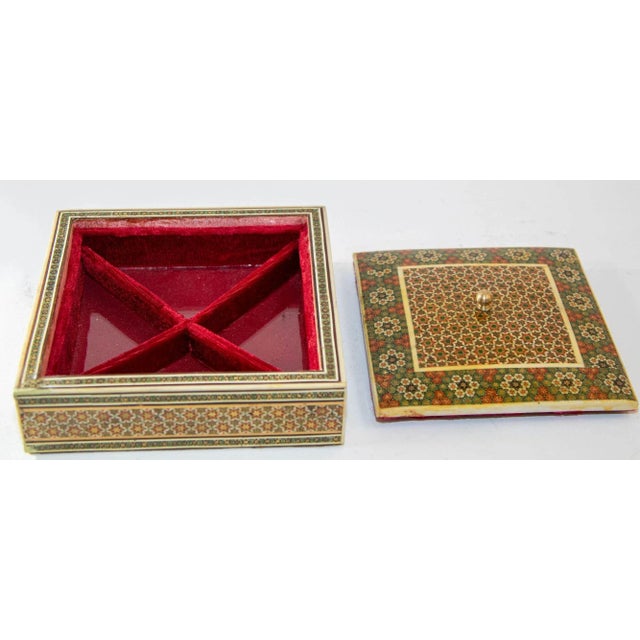 1950s Anglo Indian Micro Sadeli Mosaic Inlaid Jewelry Box For Sale - Image 12 of 13