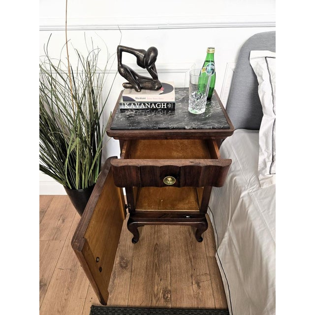 Italian Art Deco Nightstands in Walnut, 1940s, Set of 2 For Sale - Image 4 of 11