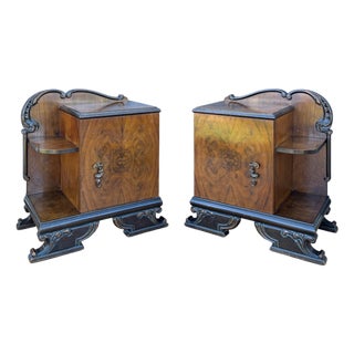 Pair of Art Deco Walnut Bedside Nightstands, 1940s For Sale