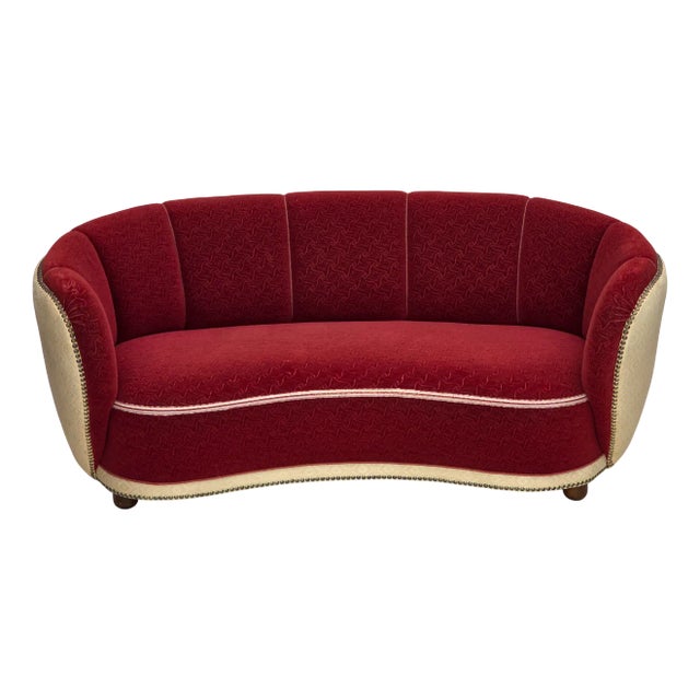 Danish Curved 2-Seater Sofa in Red and Beige Wool, 1960s For Sale