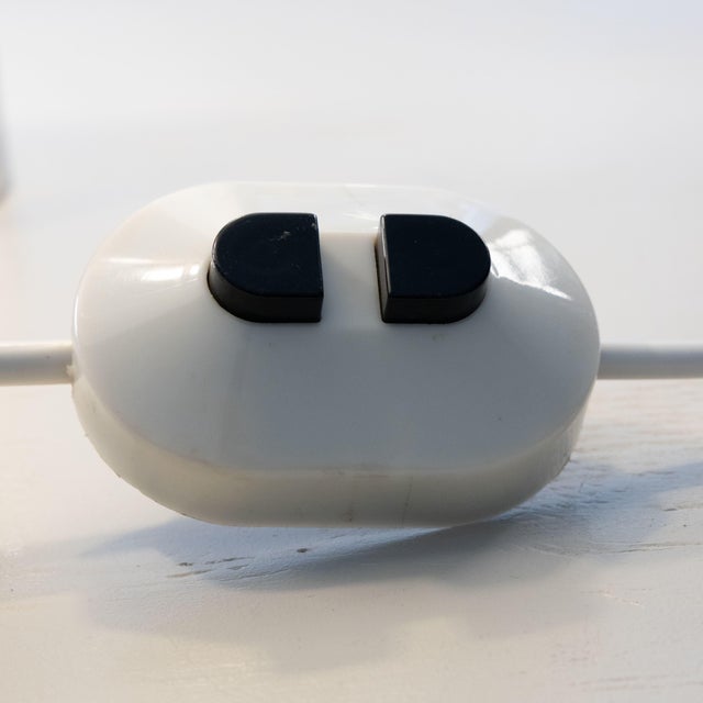 Space Age White Brumbury Table Lamp from Guzzini, 1970s For Sale - Image 11 of 16