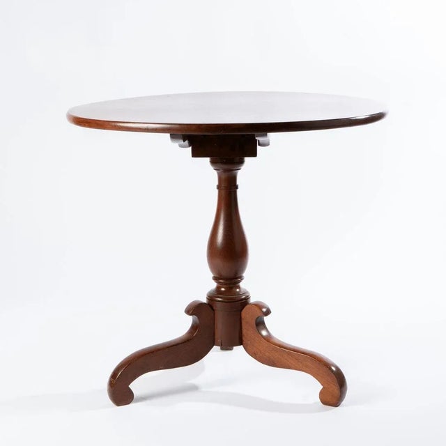 Victorian 19th Century Walnut Tilt Top Table For Sale - Image 3 of 12