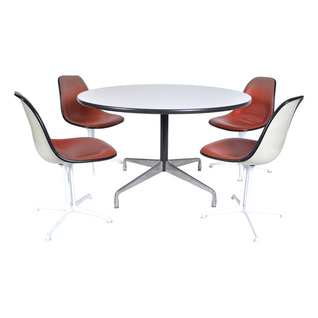 Mid-Century La Fonda Dining Chairs and Table by Charles and Ray Eames for Herman Miller, 1961, Set of 5 For Sale
