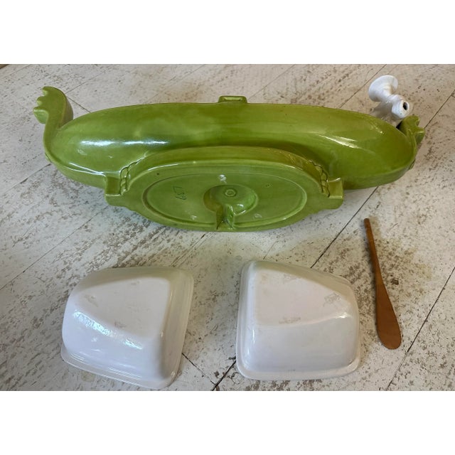 Wood Vintage Green Royal Haeger Mid-Century Gondola Serving Dish for Dips For Sale - Image 7 of 13