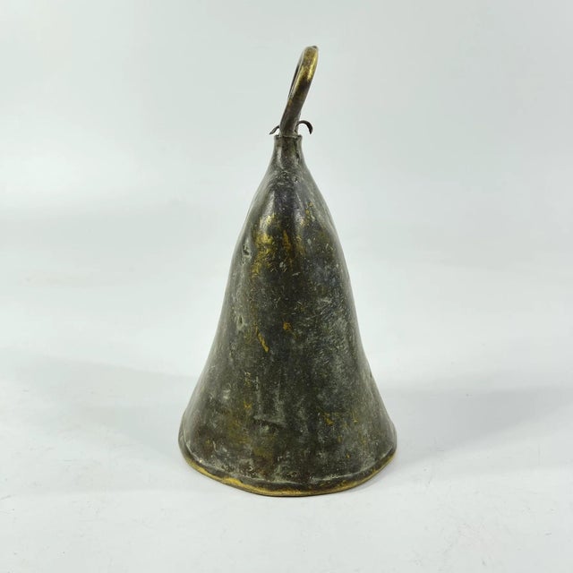 Early 20th Century Benue Brass Bell Nigeria For Sale - Image 4 of 8