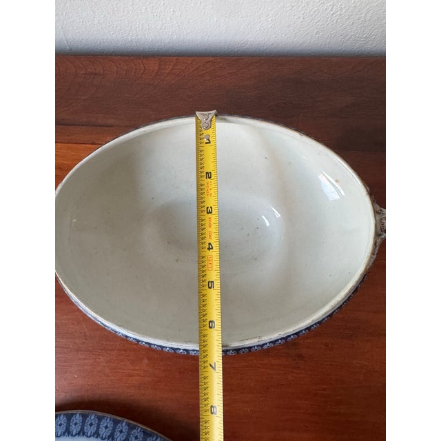 Blue Antique European Blue Flow Porcelain Covered Tureen With Gilt Winged Handles, 19th Century For Sale - Image 8 of 12