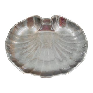 1960s Wilton Armetale Scallop Shell Serving Dish For Sale