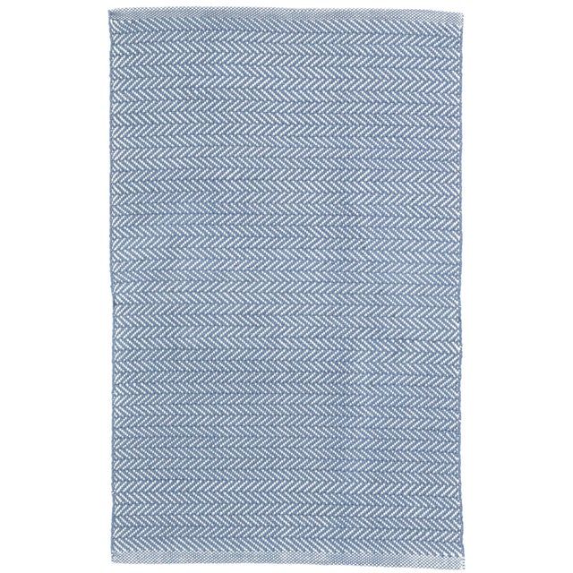Dash & Albert by Annie Selke Herringbone Denim/Ivory Indoor/Outdoor Rug, 7' 6" x 9' 6" For Sale In Boston - Image 6 of 6