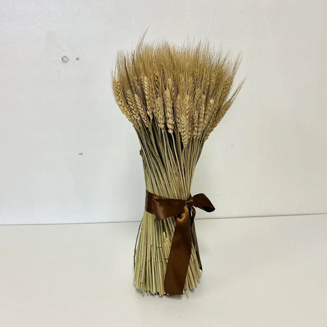 Vintage Boho Chic Rustic Thanksgiving Natural Wheat Sheaf Decorative Object Holiday Accent. For Sale - Image 9 of 11