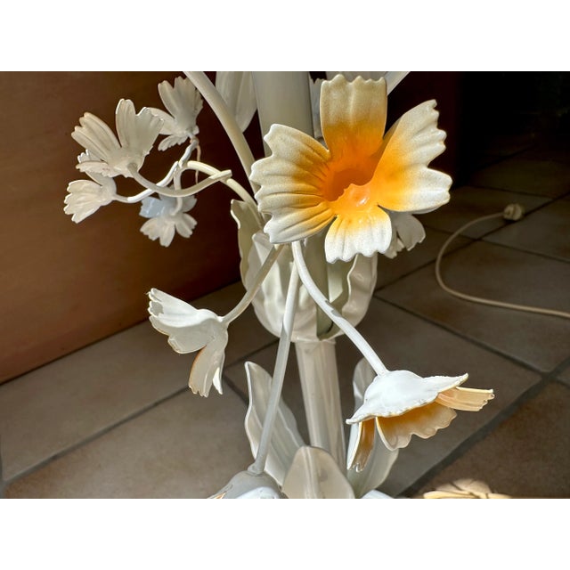 Florentine Style Plant-Shaped Table Lamp in Metal & Opal Glass by Sergio Terzani, Italy 1970s For Sale - Image 15 of 18