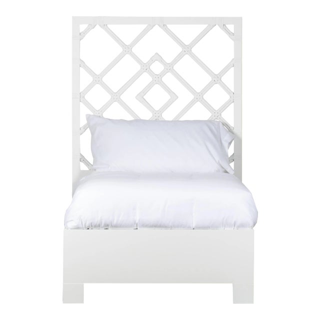 Darien Bed Twin Extra Long - White For Sale