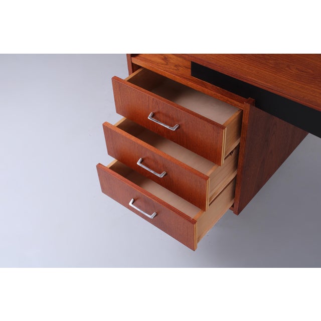 Teak Hairpin Desk from Tijsseling Nijkerk, 1950s For Sale - Image 13 of 17