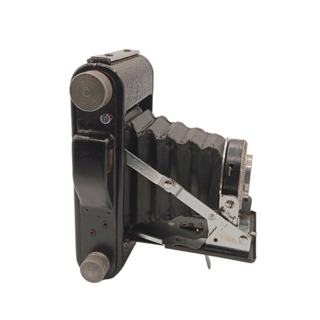 Vintage 1950s Rollex 20 Folding Camera With Leather Case For Sale - Image 6 of 7