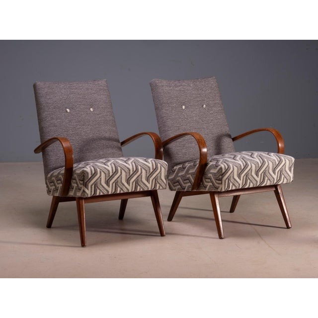 Mid-Century Modern Bentwood Lounge Chairs by Jaroslav Šmídek, Czechoslovakia, 1950s, Set of 2 For Sale - Image 3 of 9