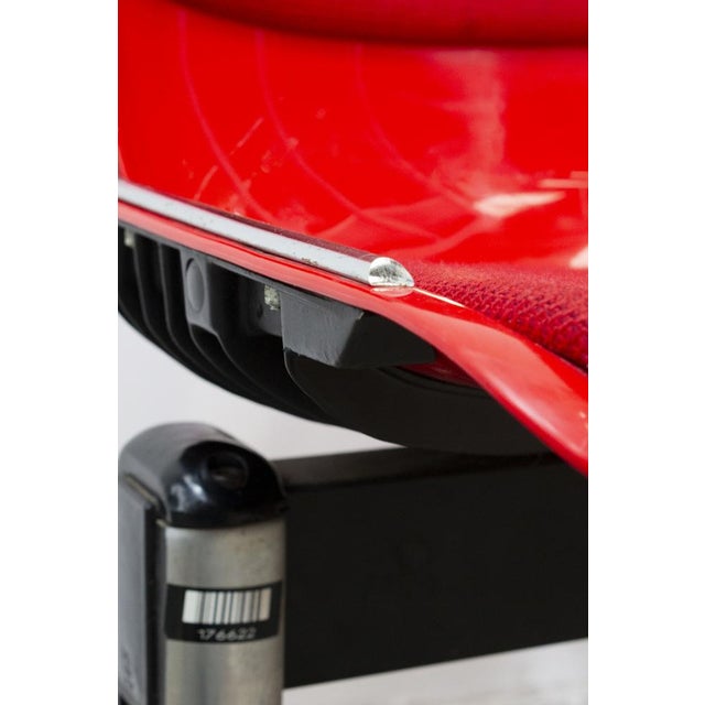 The Modus seat is designed by the Tecno project center in 1972 to obtain a chair that had multiple functions according to...