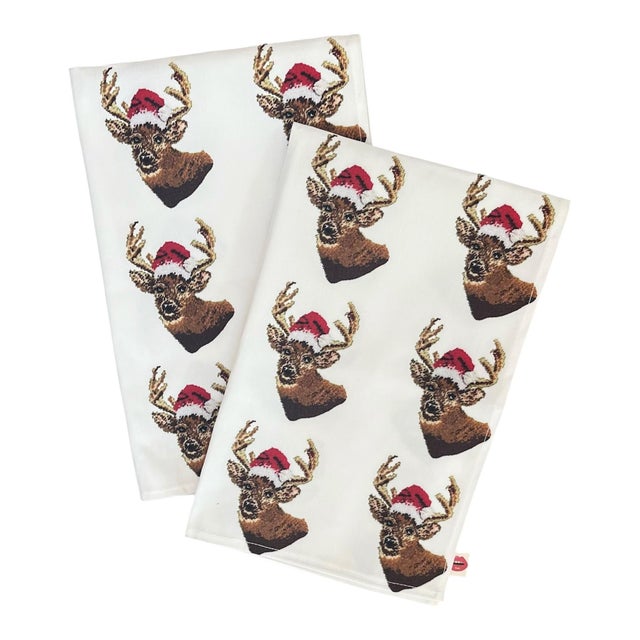 What the buck?! A dashing deer in a Santa hat is what! Set of two handmade towels are created in Mommani private label 55%...