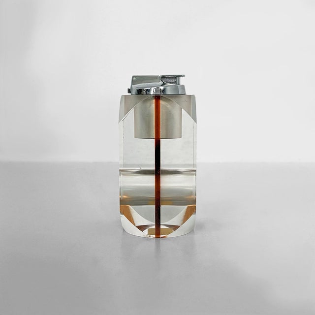 Italian Acrylic glass and Chrome-Plated Steel Table Lighter, 1970s For Sale - Image 4 of 13