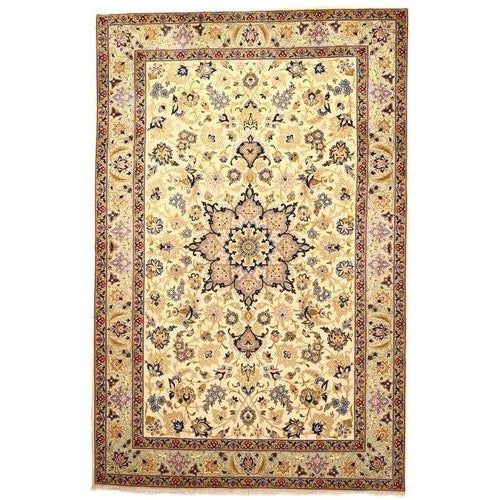 Middle Eastern Rug in Wool For Sale - Image 4 of 7