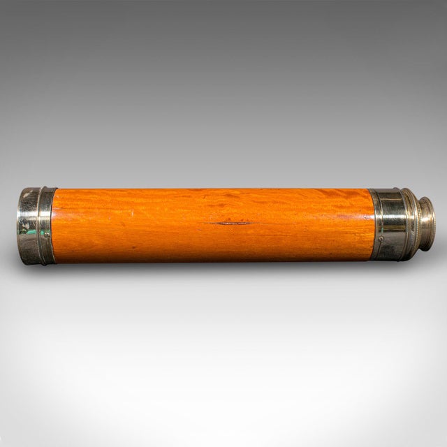 Traditional Antique Three-Draw Telescope, English, Walnut, Brass, Navigation, Georgian, 1790 For Sale - Image 3 of 12