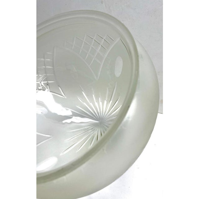 Art Nouveau Table Lamp in Wrought Iron with Glass Shade in the style of Val Saint Lambert, 1930s For Sale - Image 12 of 15