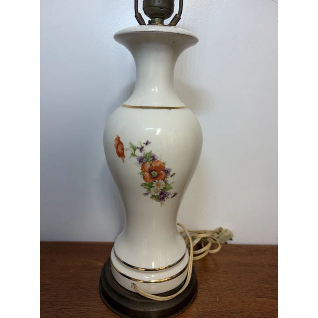 Vintage Mid Century Floral Porcelain Table Lamp Brass Base 1950s 1960s MCM For Sale - Image 11 of 18