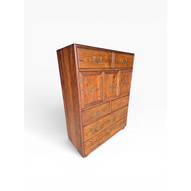 Henredon 1970s Henredon Artefacts Gentleman’s Chest in Warm Oak Finish For Sale - Image 4 of 16