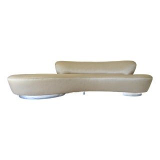 C.1978-80's Attributed to Vladimir Kagan for Directional Serpentine Sofa With "To the Trade," Kravet Textile For Sale