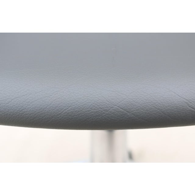 Italian Modern Antonio Citterio for B&b Italia Iuta Swivel Desk Task Chair, Gray Leather For Sale - Image 15 of 18