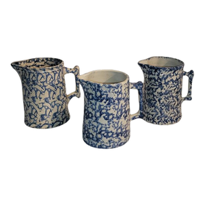 19th Century Blue & white sponge ware pottery pitchers - Set of 3